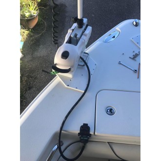 Offset Mounting Plate for Power-Pole Move PV
